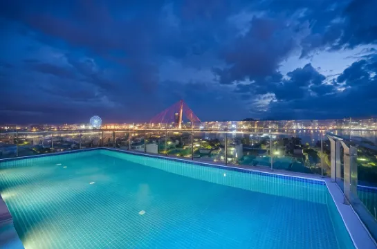 Santori Hotel and Spa