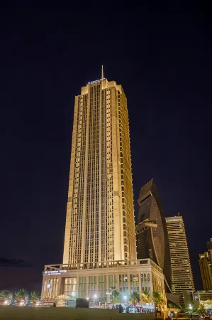 Wyndham Grand Doha West Bay Beach