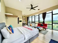 Cube 8 Teens Taman Mount Austin Apartment by Uha