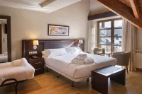Snö Aragon Hills Hotels in Formigal