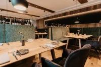 Hofgut Apartment & Lifestyle Resort Wagrain - parking