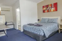 Bairnsdale Main Motel - Motels