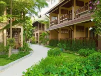 Wind Beach Resort Hotels near Sairee Beach