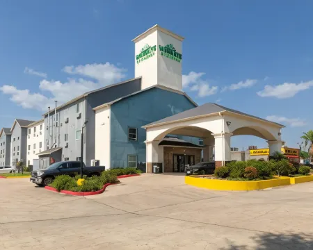 Wingate by Wyndham Humble/Houston InterContinental Airport Hotels in Harris County