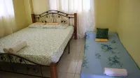 D Downhill'Place Hotels in Oslob