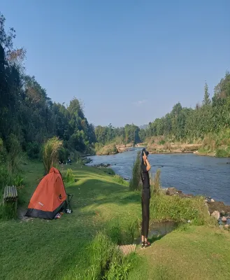 Wisata camping jogja Hotel di Kecamatan Kretek