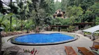 Safari Resort - Pools