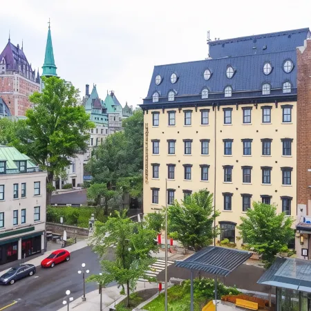 Hotel Clarendon Отели рядом с достопримечательностью «Терраса Дюферин»