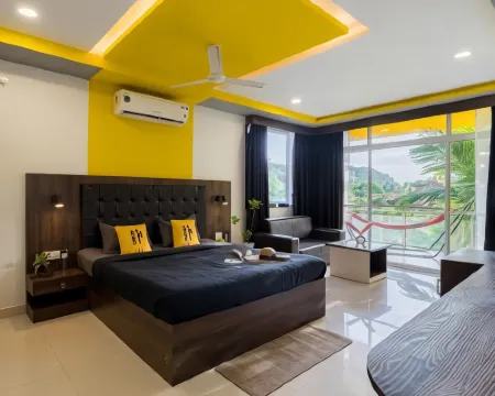 The Hosteller Gokarna Hotels in Gokarn