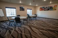 Cobblestone Hotel & Suites - Lamar Hotels in Lamar