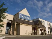 Travelodge by Wyndham Edmonton South