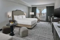 Bellasera Hotel & Suites Paso Robles, Tapestry by Hilton فنادق في Templeton