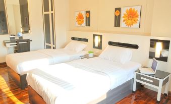 The Inn Saladaeng