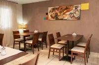 Hotel Ilisia - breakfast