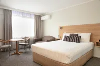 Posthouse Motor Lodge - parking