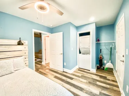 Luxury Treehouse (Eagles Nest)