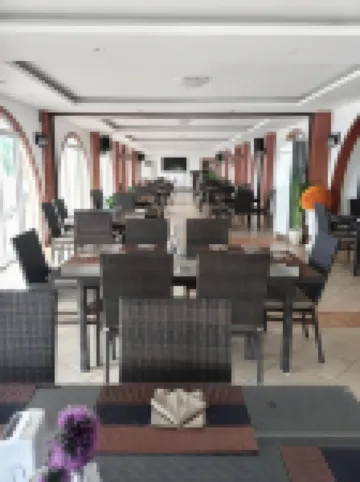 ラーゴ デ オロ ホテル & ウェイクパーク