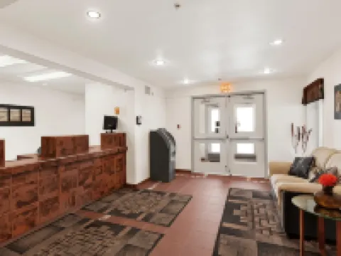 Super 8 by Wyndham Swift Current Hotels in Swift Current