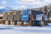 Marmot Lodge Jasper Hotel a Jasper
