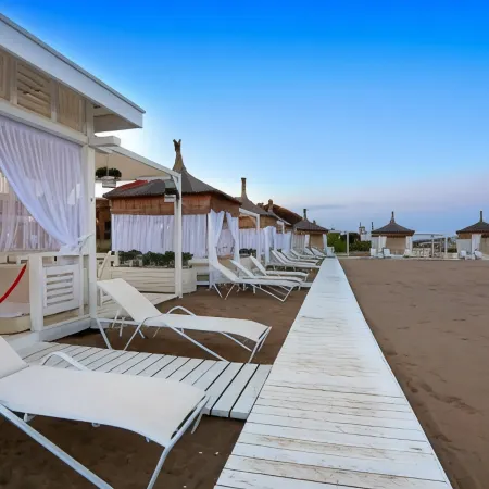Baia Lara Hotel