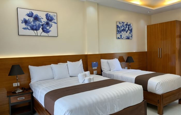 Villa MJ Maristela Beach Resort