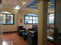 Divine Castle Travelers Inn