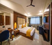 Hue Guh the Porto Candolim Hotels in Marra