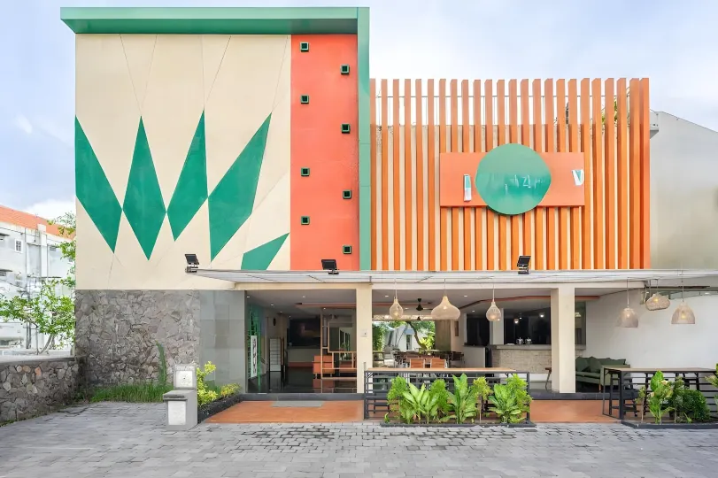 Spazzio Bali Hotel