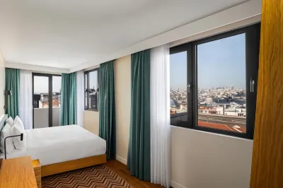 Hampton by Hilton Istanbul Sirkeci Hotels near Sultanahmet District