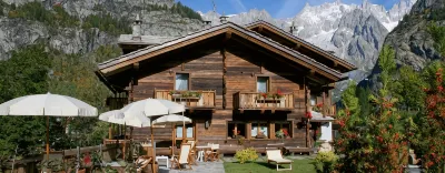 Chalet Svizzero Apartments Hôtels à proximité de : Funivia Courmayeur