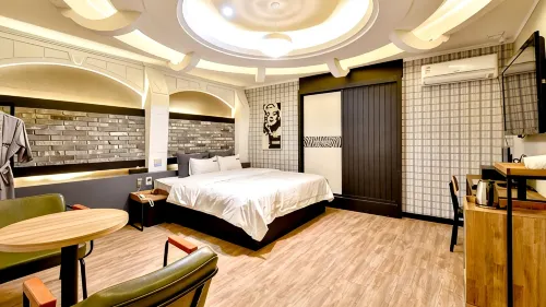 Instar Hotel Yangsan