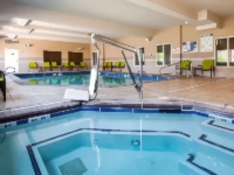 ベスト ウエスタン プラス レイトン パーク ホテル レイトンのホテル