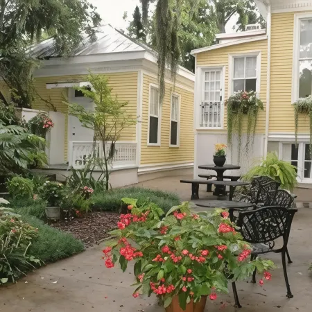 Forsyth Park Inn