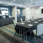 Hampton Inn & Suites Tempe/Phoenix Airport Hotels in Tempe