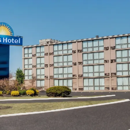 Days Hotel by Wyndham Toms River Jersey Shore