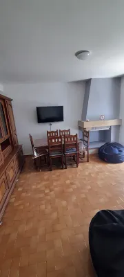 Pleasant 80m2 apartment in house for 6 people - Homestay