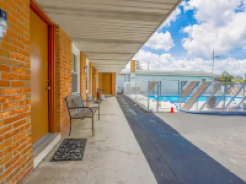 Dutch Motel Palmyra Hotels in Palmyra