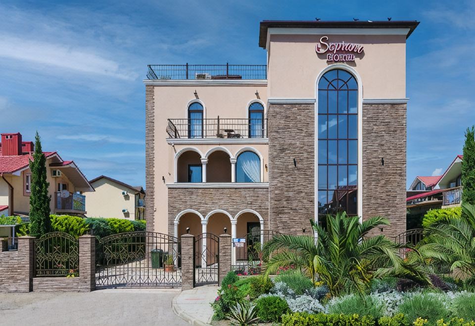 hotel overview picture