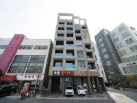 Jamsil Mary Jane Hotels near Garden 5