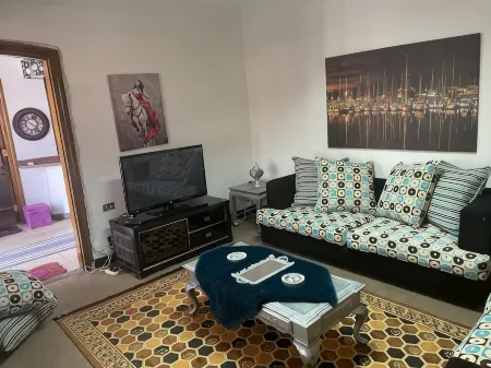 One Bedroom Apartment City Views Local to Airport Отели рядом с достопримечательностью «Сейнт Маркос Коптик Ортодокс Черч»