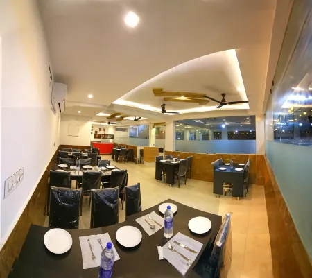 Gateway Airport Hotel