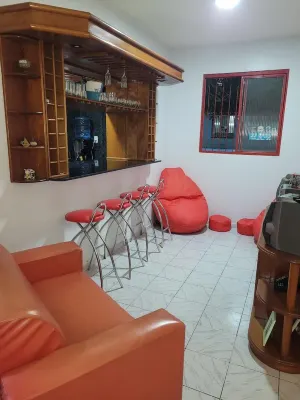 Cozy apartment in a gated community, with garage, 15 minutes from the airport Hotels in Tapana