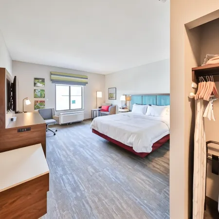 Hampton Inn & Suites Seattle/Kent