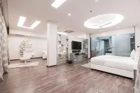 The Panoramic Getaway - balcony