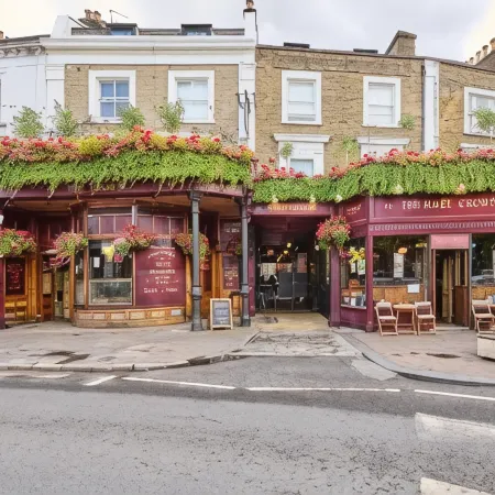 The Crown Pub & Guesthouse Отели рядом с достопримечательностью «Театр Хакни-Эмпайр»