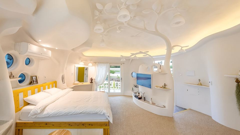 Seogwipo Balt House Pension