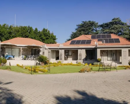 Oaklands Inn and Conference Centre Hotels in Randburg