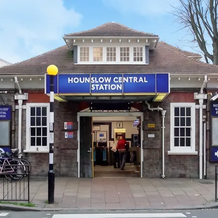 Exceptional Studio in the Heart of Hounslow!