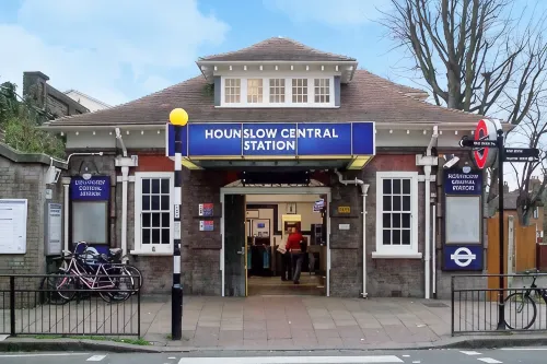Exceptional Studio in the Heart of Hounslow!