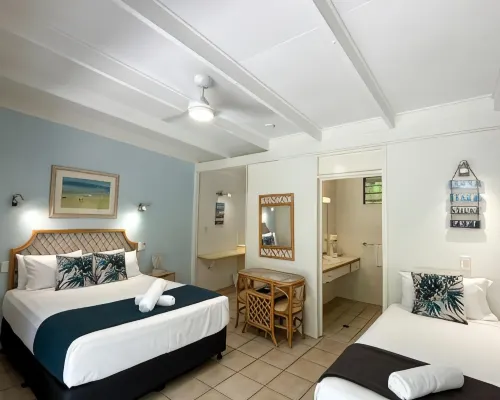 Amaroo Rainforest Resort Hotels in Nelly Bay